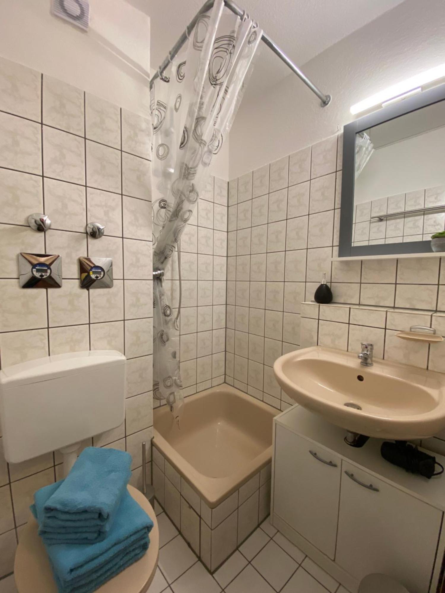 Einzimmerwohnung In Kassel Mitte Exterior foto
